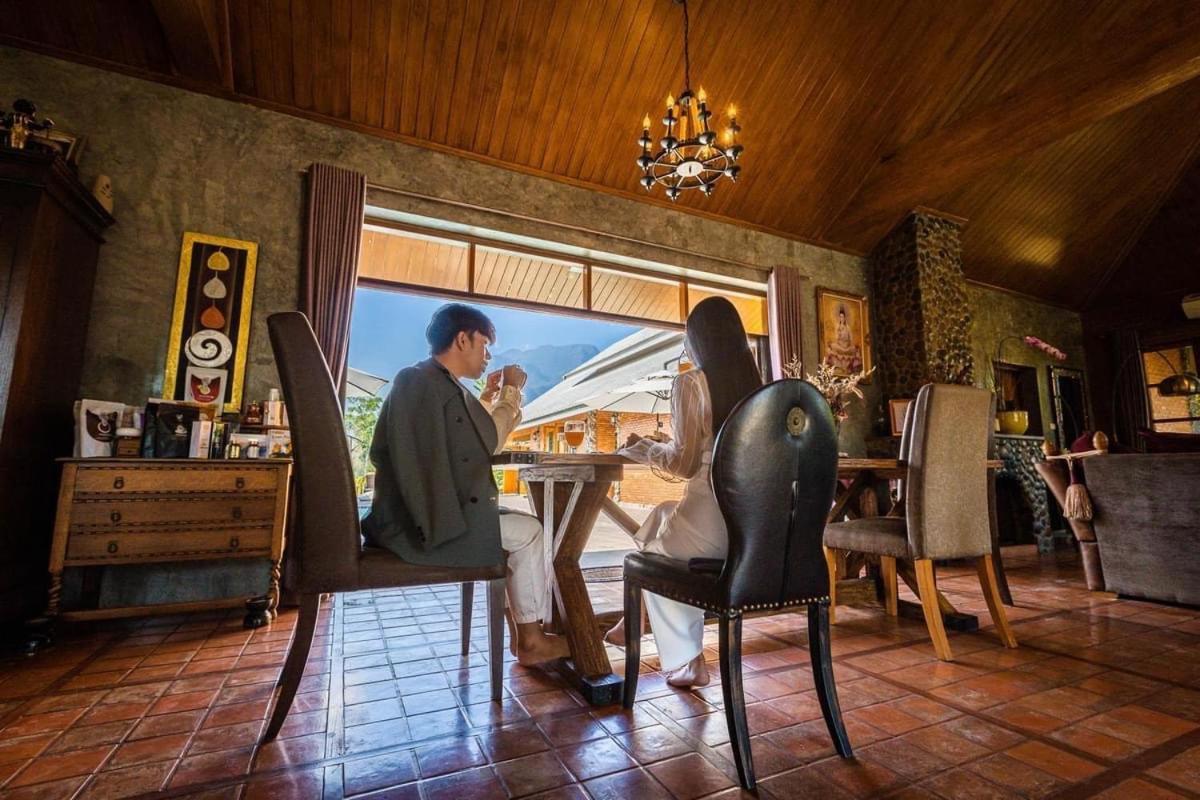 צ'יאנג דאו The Wes Village, Incl Free Breakfast & 100 Thb Food Gift מראה חיצוני תמונה
